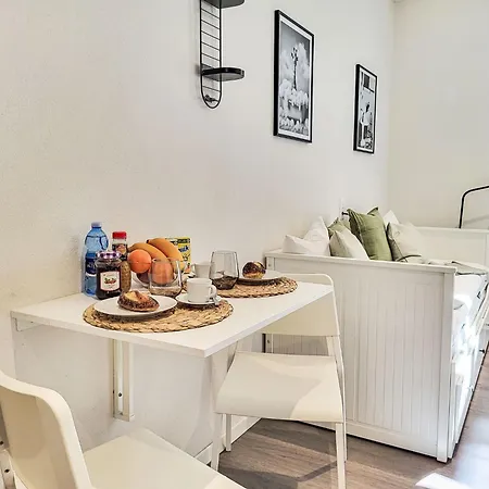 White Apt-1 By Interhome Apartment