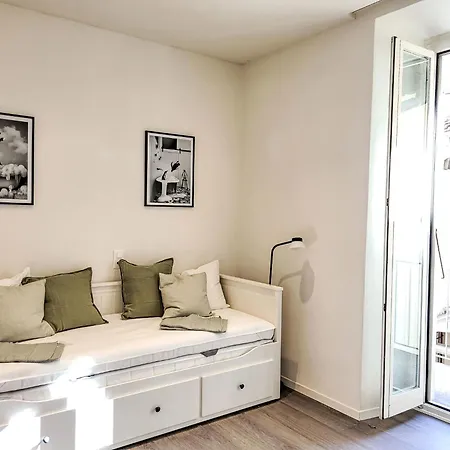 White Apt-1 By Interhome Appartement Locarno